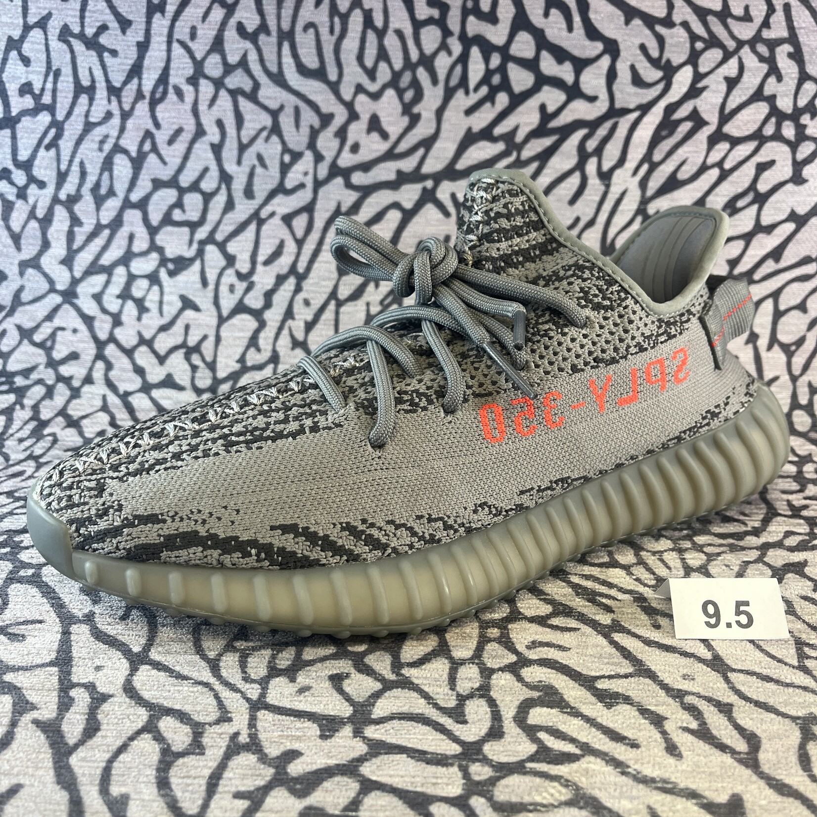 Yeezy Pre owned Yeezy Boost 350 V2 Beluga 2.0 Lavish Life Sneakers