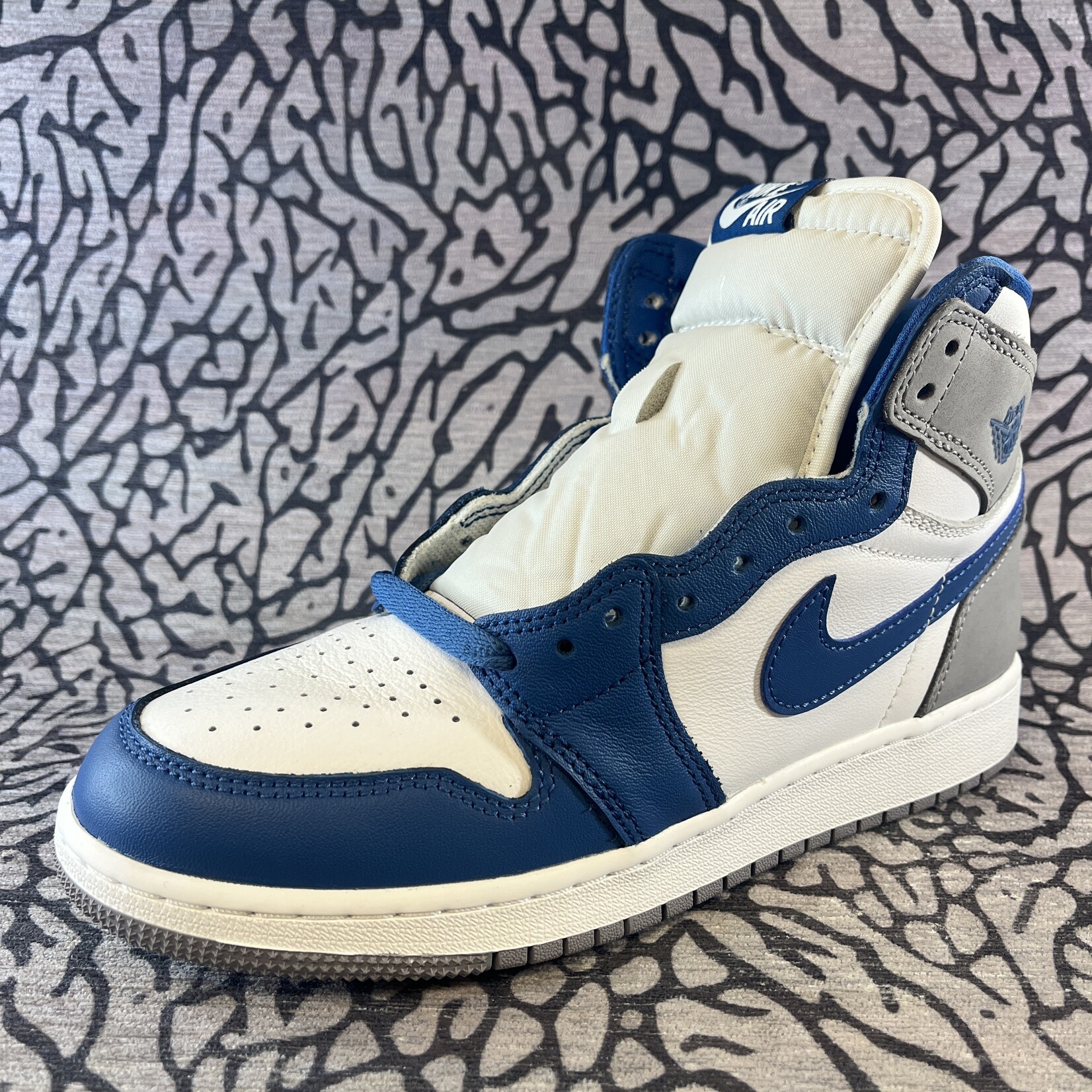 Jordan Pre owned Air Jordan 1 Retro High OG True Blue GS Lavish Life Sneakers