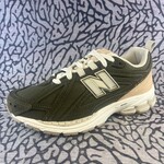 New Balance New Balance 1906F Dark Moss Frappe