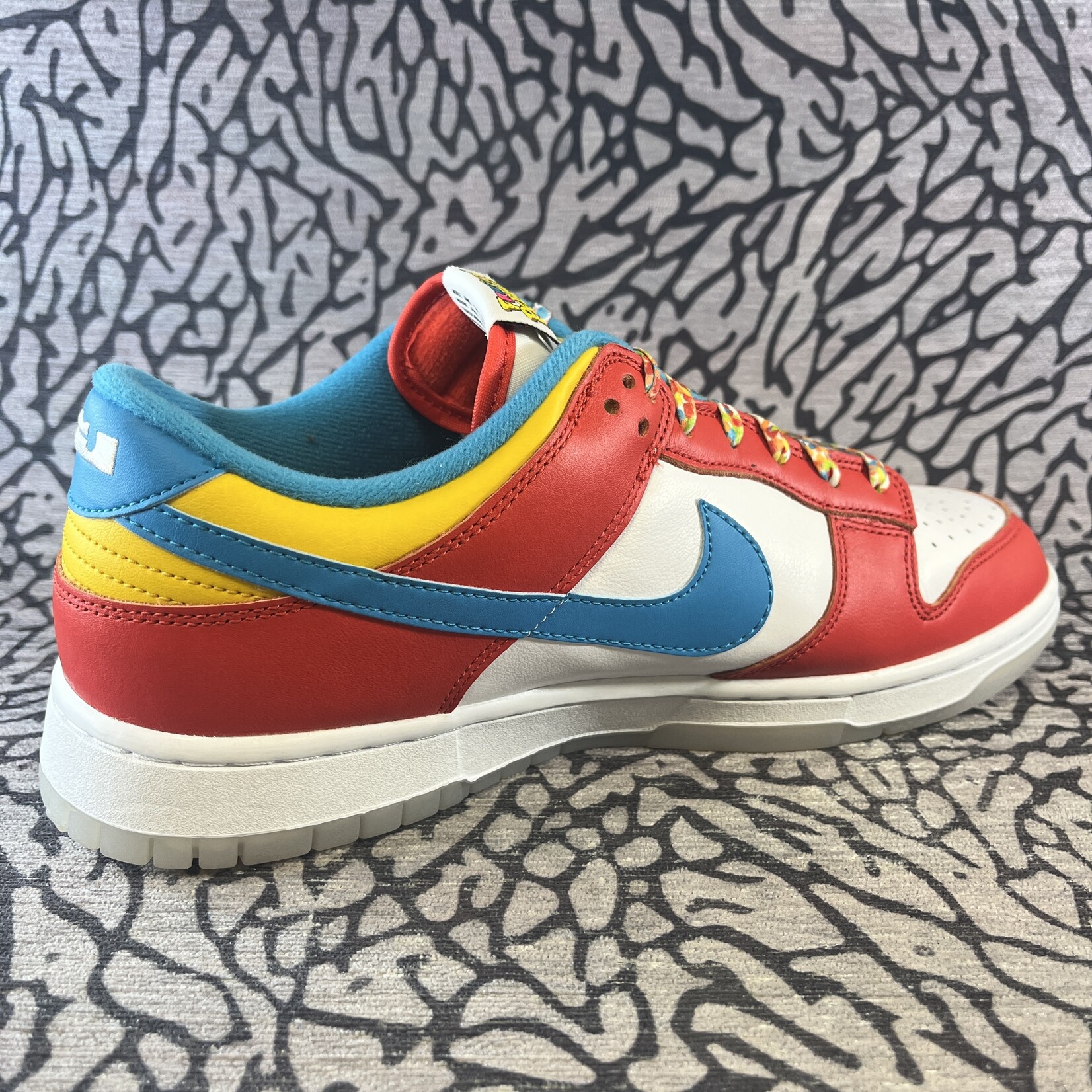 Nike Nike Dunk Low QS LeBron James Fruity Pebbles