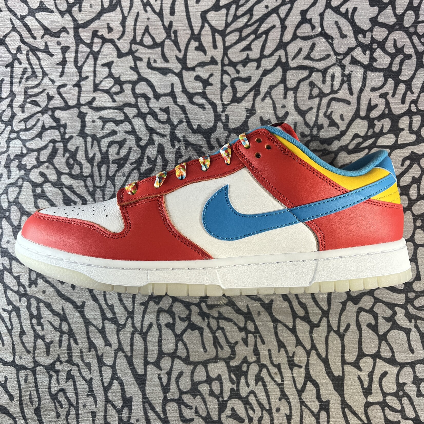 Nike Nike Dunk Low QS LeBron James Fruity Pebbles
