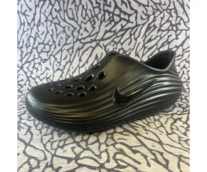 靴 Nike ReactX Rejuven8 \"Triple Black\" Nike Reactx Rejuven8 