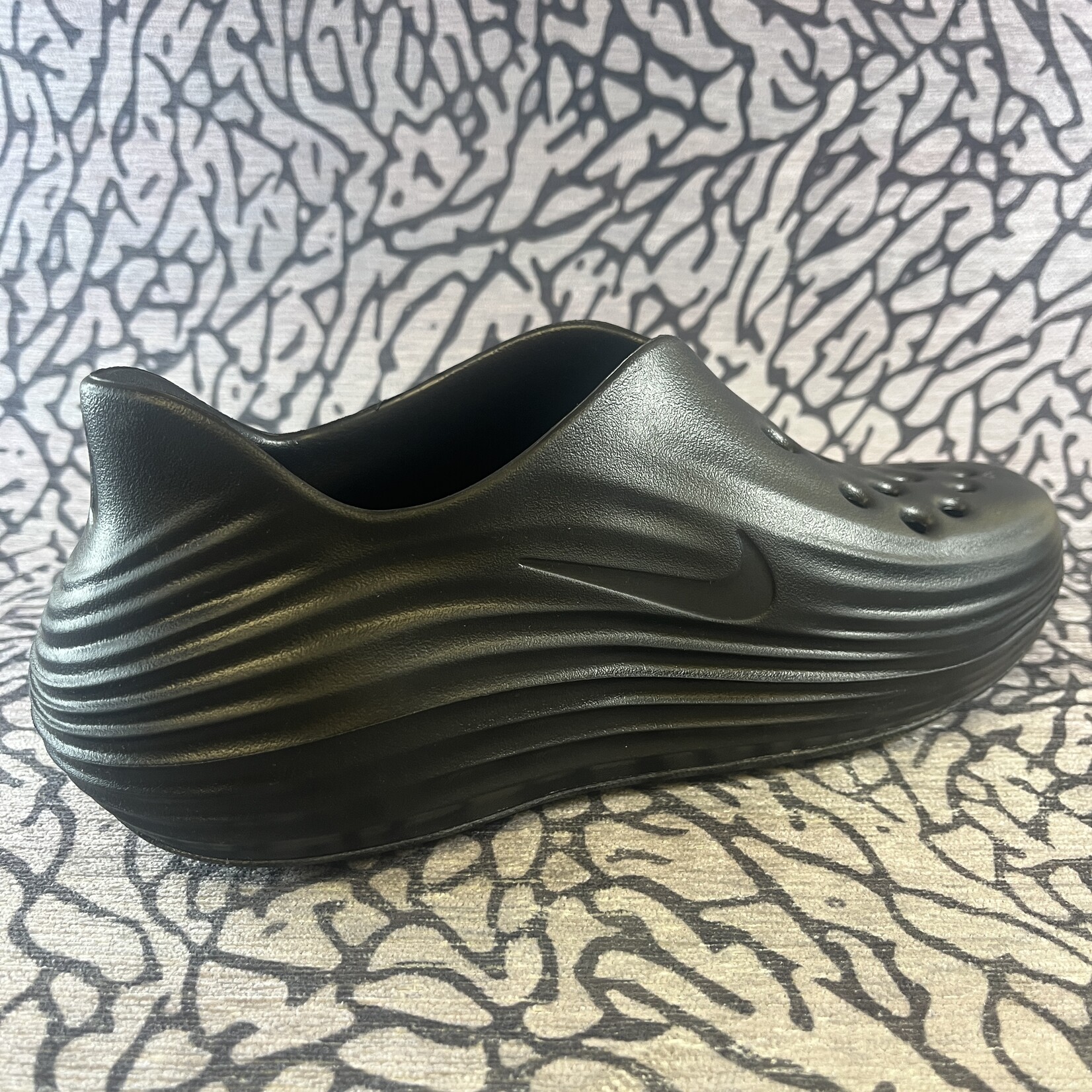Nike Nike ReactX Rejuven8 Triple Black