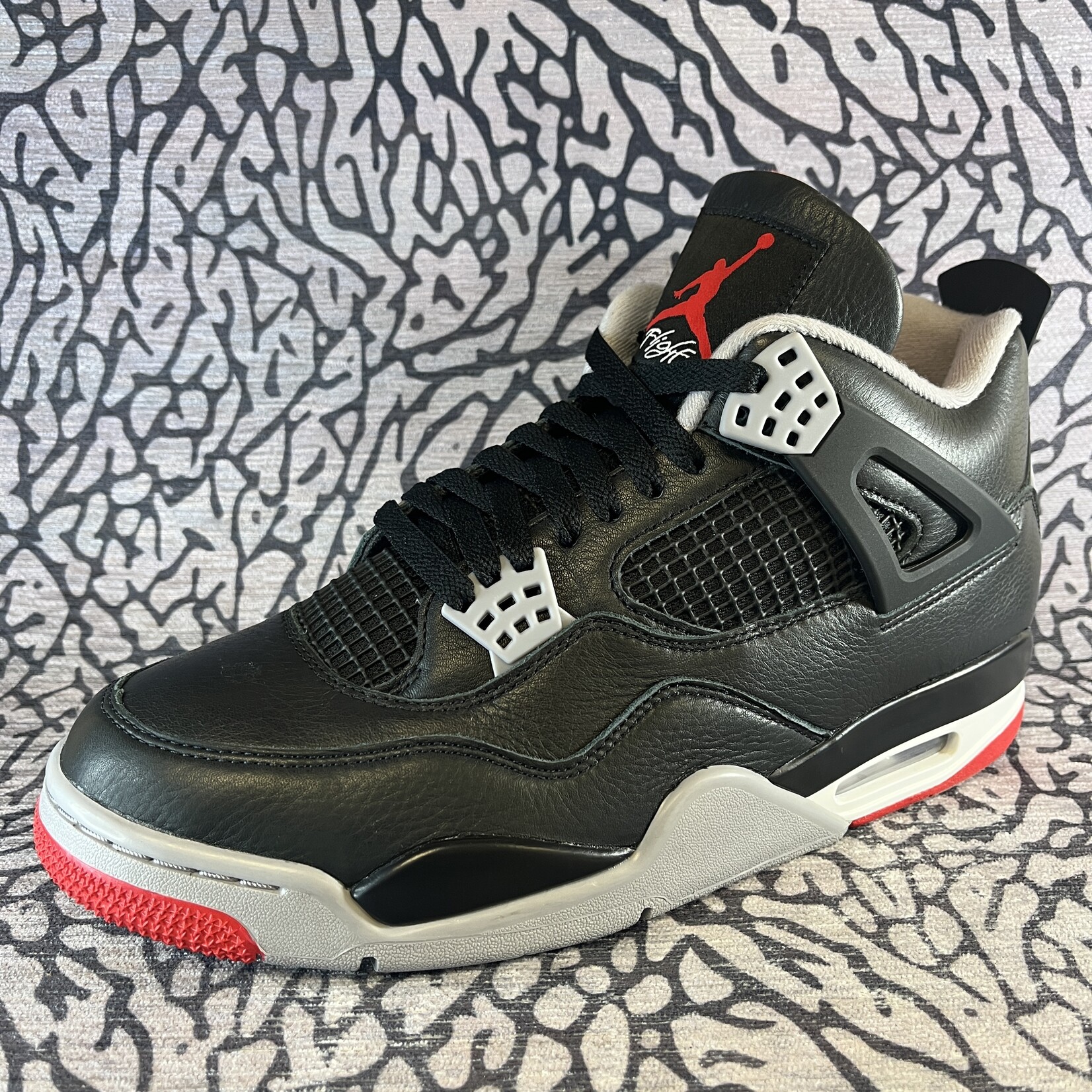 Jordan Pre-owned Air Jordan 4 Retro Bred Reimagined (Replacement Insoles)