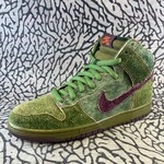 Nike SB Nike SB Dunk High Skunk 420 (2010) (Replacement Box) (Defect)