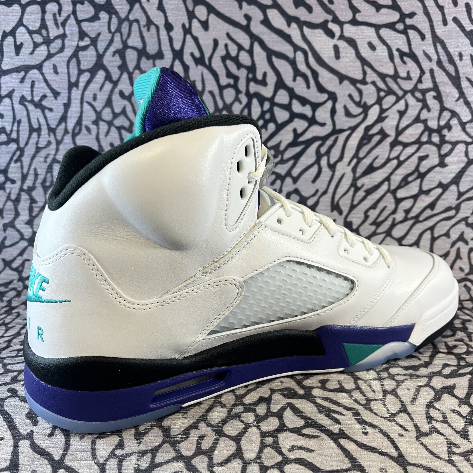 Jordan Air Jordan 5 Retro Grape