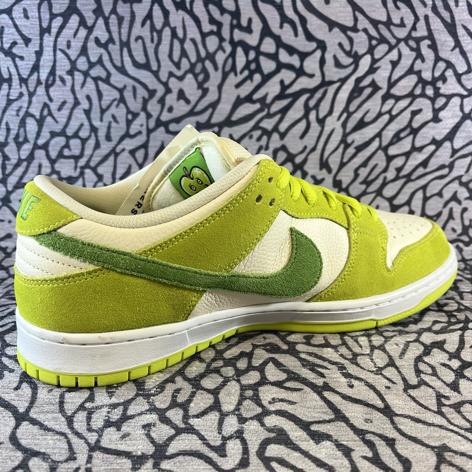Nike SB Pre-owned Nike SB Dunk Low Green Apple