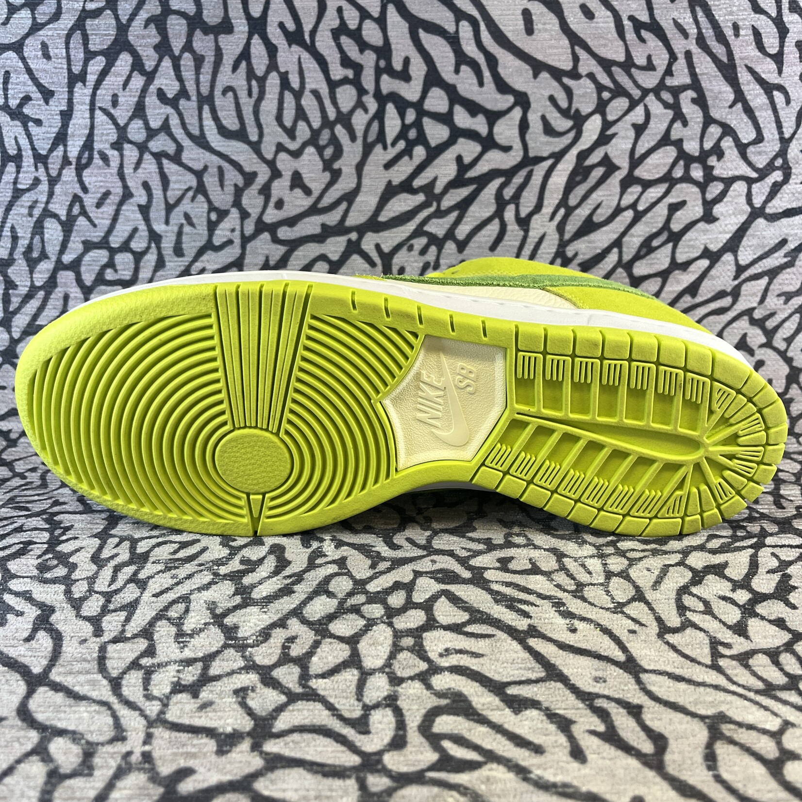 Nike SB Pre-owned Nike SB Dunk Low Green Apple