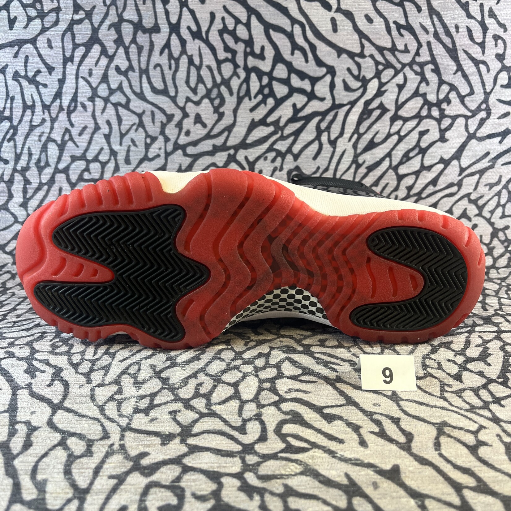 Jordan Pre-owned Air Jordan 11 Retro Playoffs Bred (2019)