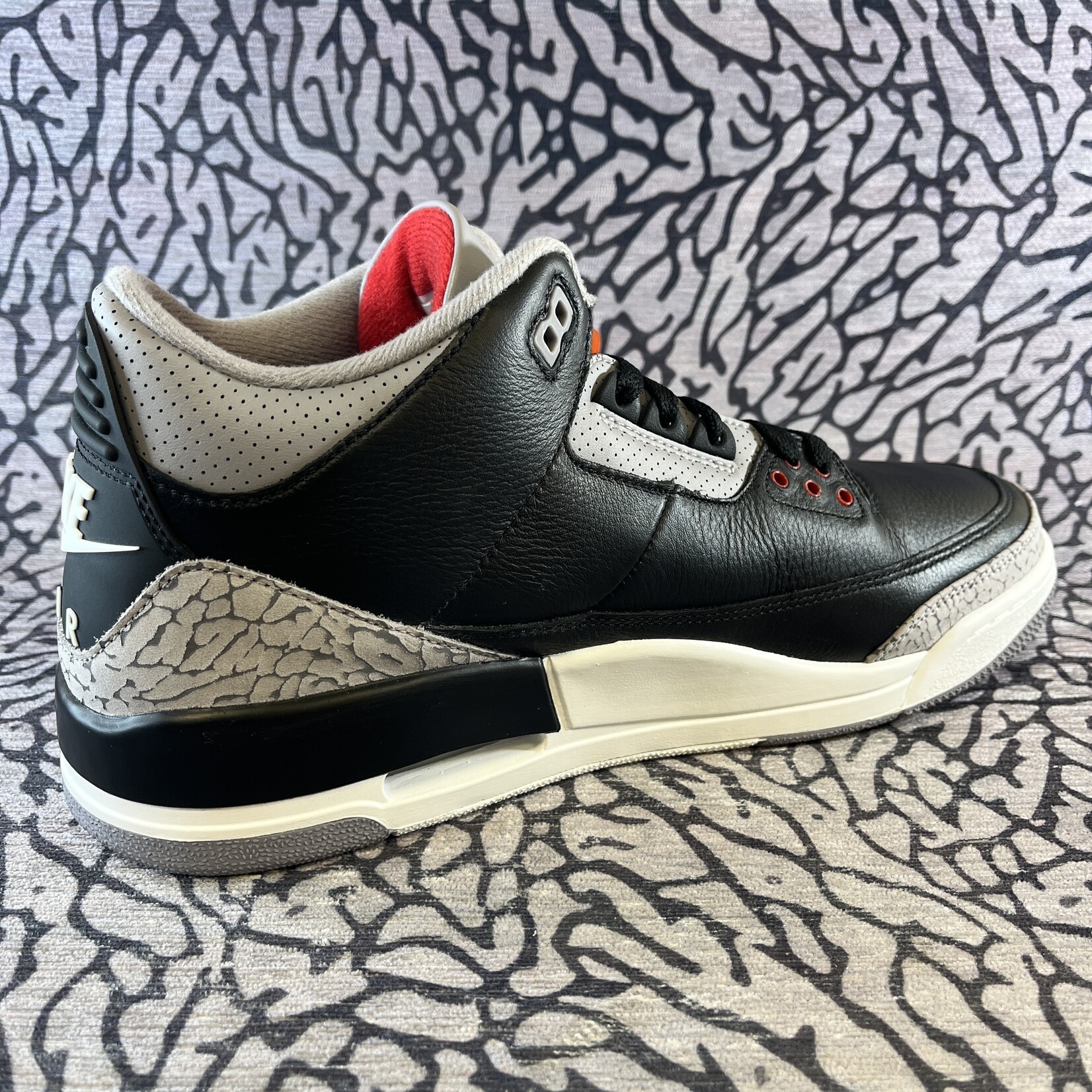 Jordan Air Jordan 3 Retro OG Black Cement