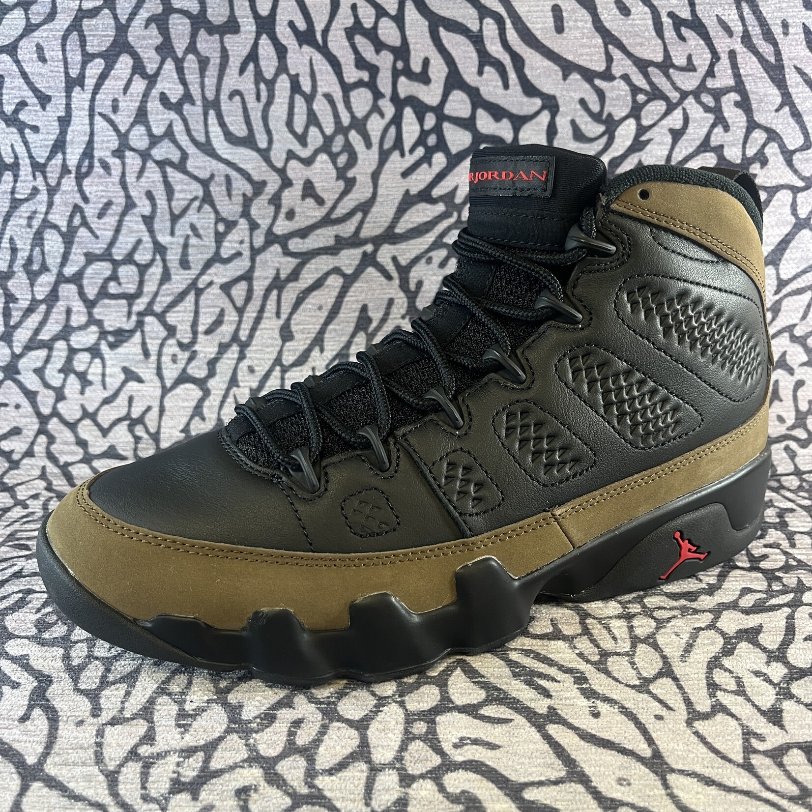 Jordan Pre-owned Air Jordan 9 Retro Olive (Replacement Box)