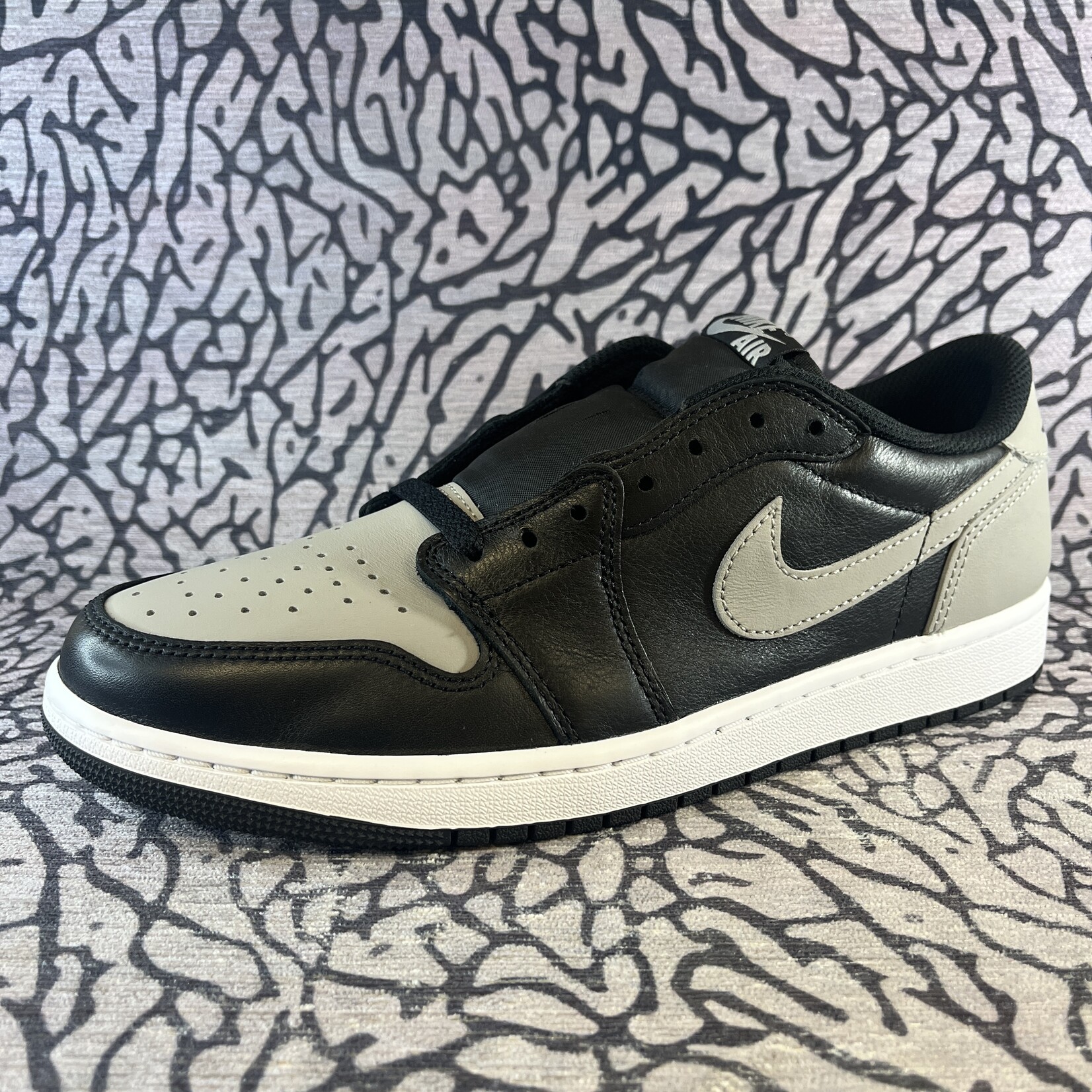 Jordan Air Jordan 1 Retro Low OG Shadow