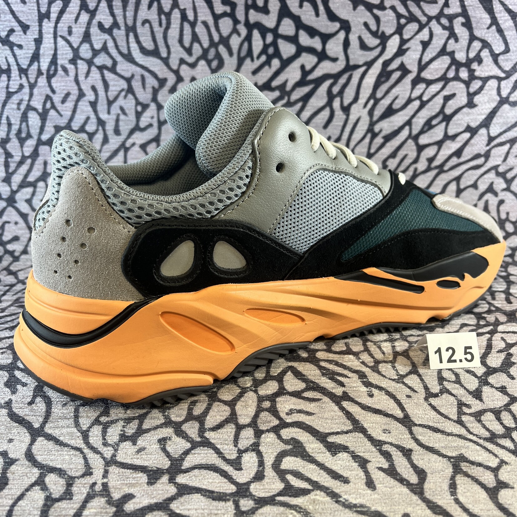 Yeezy Pre-owned Yeezy Boost 700 Wash Orange