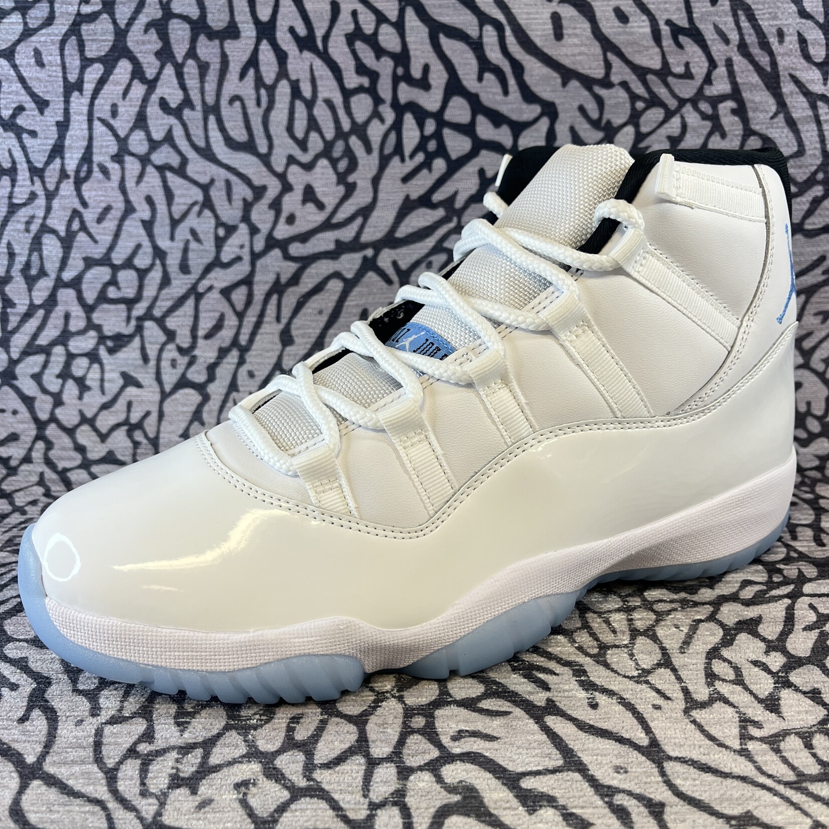 Jordan Air Jordan 11 Retro Legend Blue