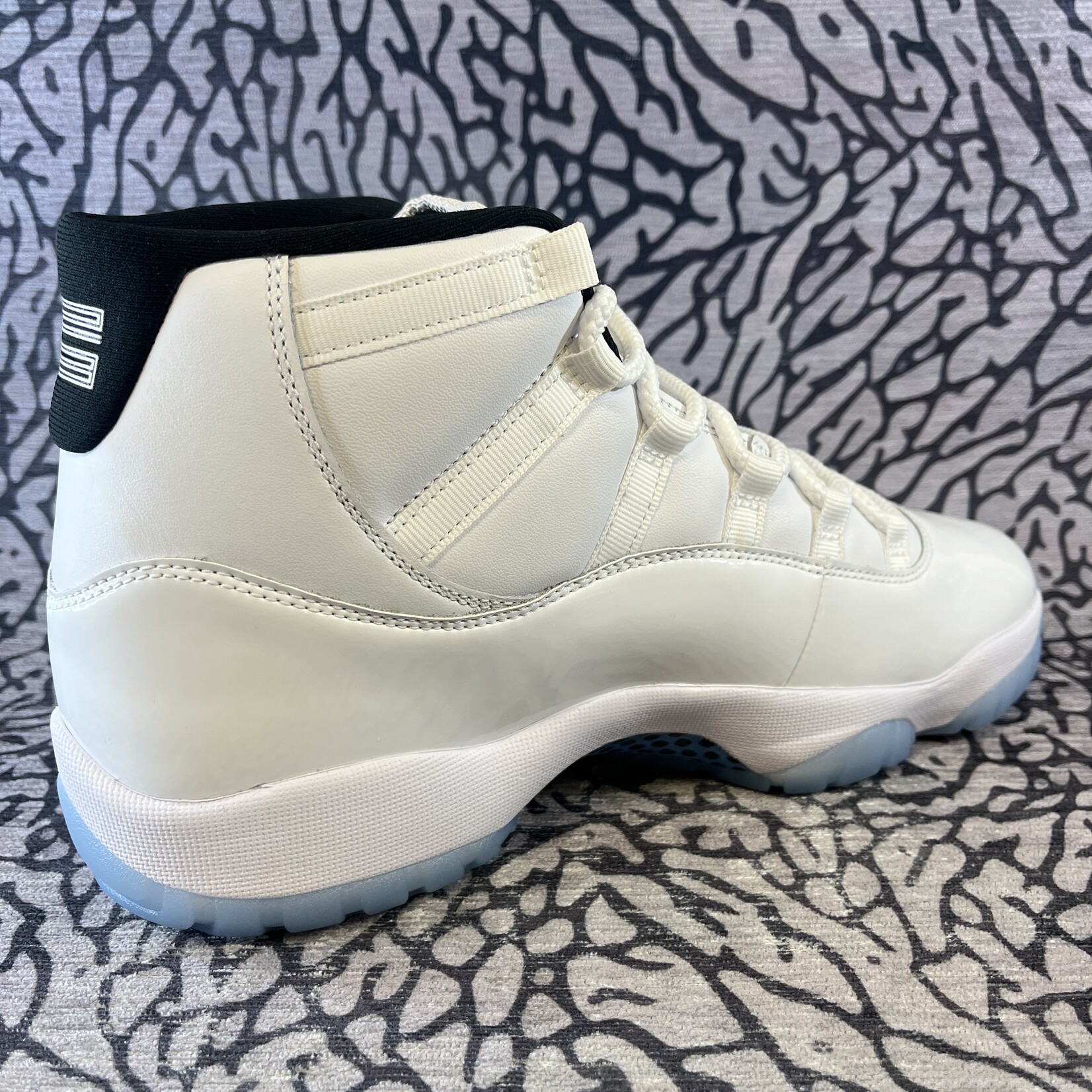 Jordan Air Jordan 11 Retro Legend Blue