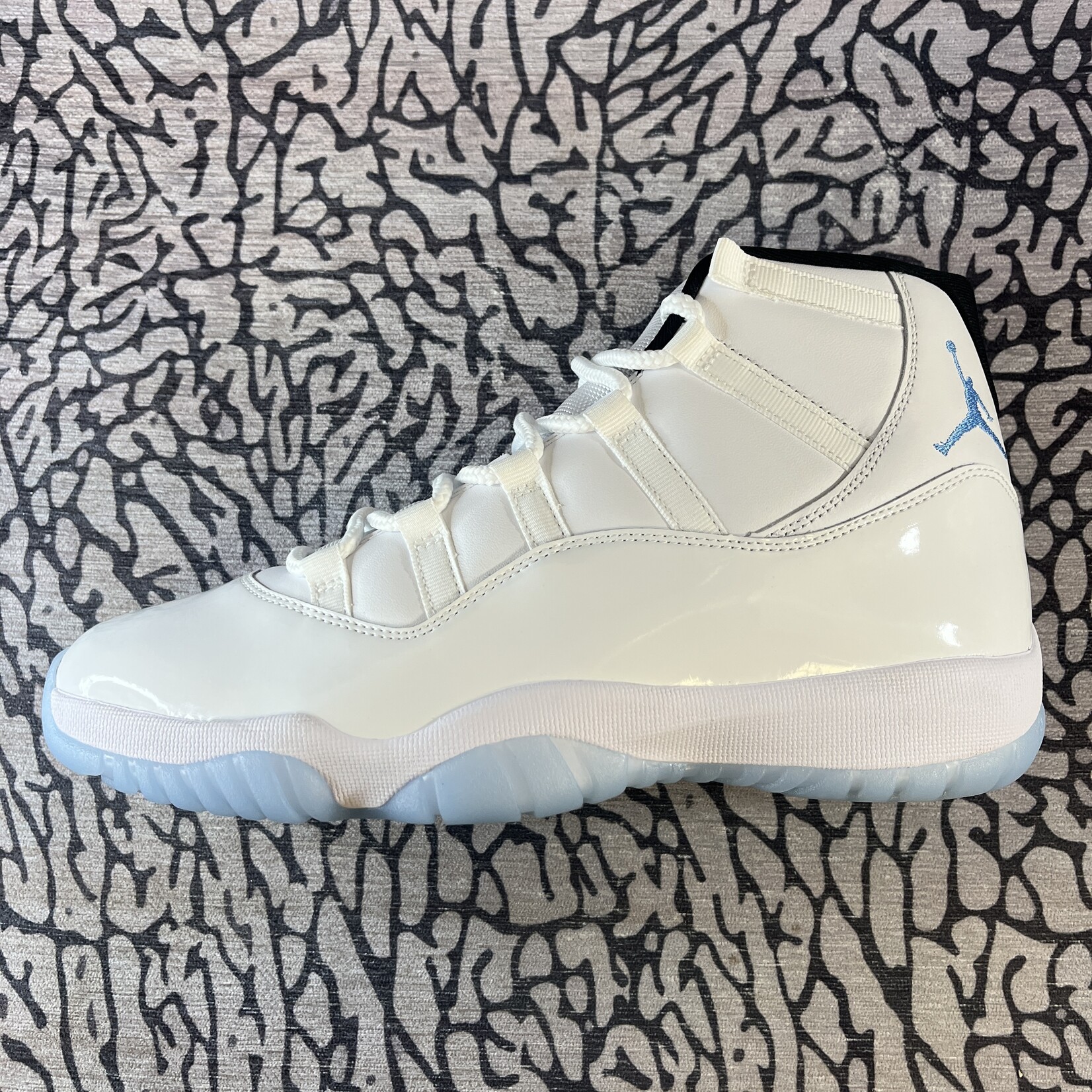 Jordan Air Jordan 11 Retro Legend Blue