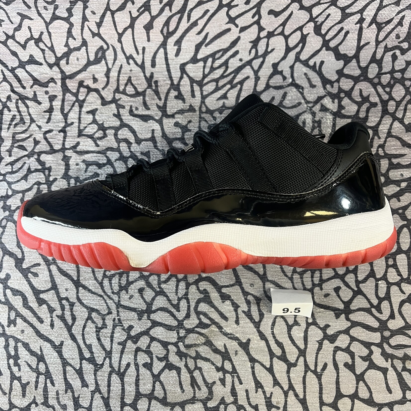 Jordan Pre-owned Air Jordan 11 Retro Low Bred