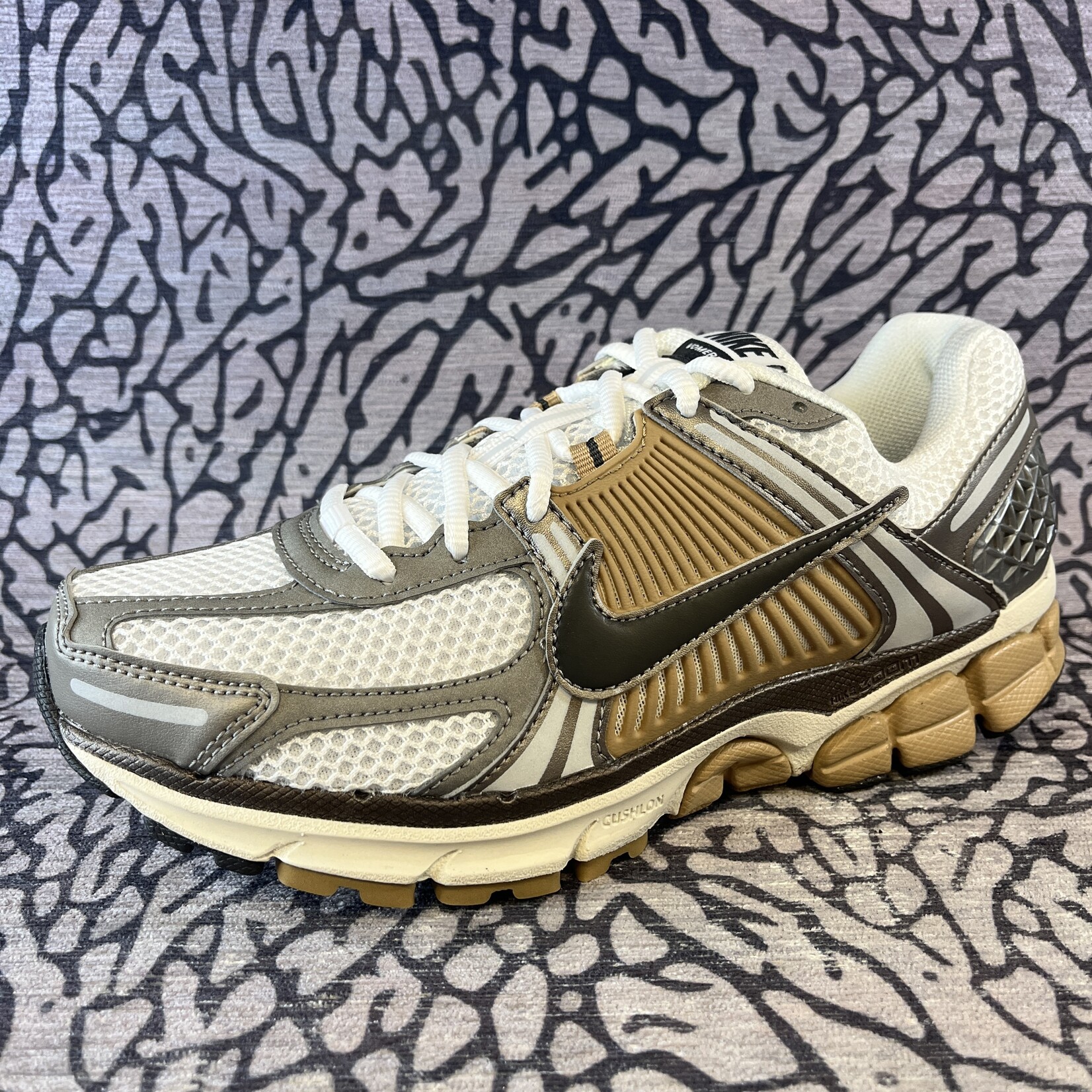 Nike Nike Zoom Vomero 5 Metallic Pewter