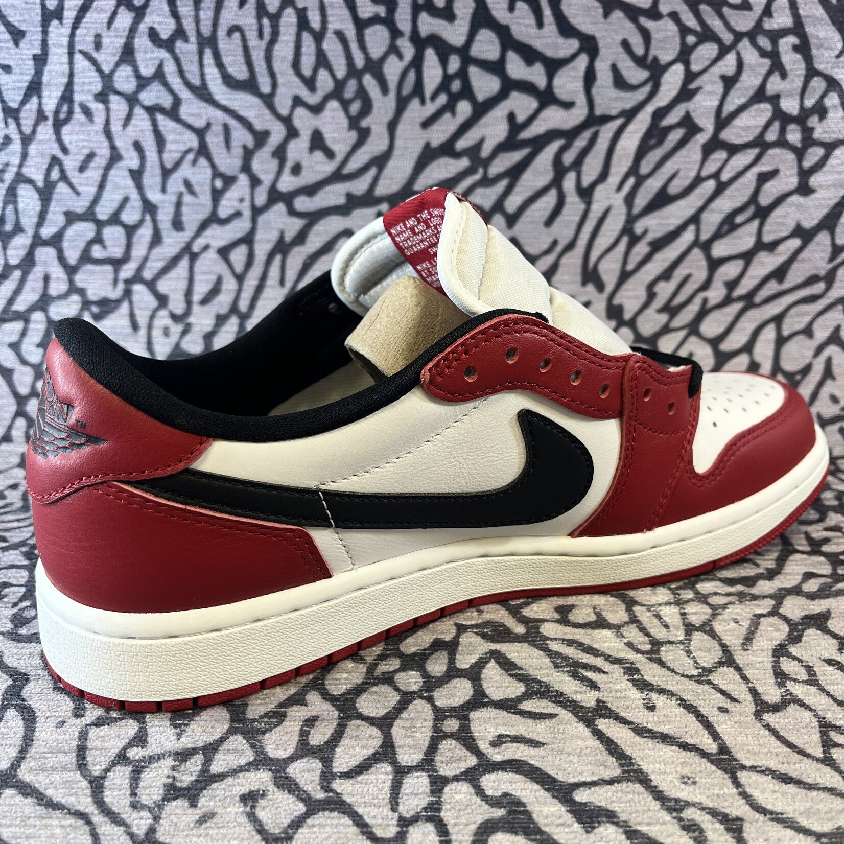 Jordan Air Jordan 1 Retro Low OG Chicago