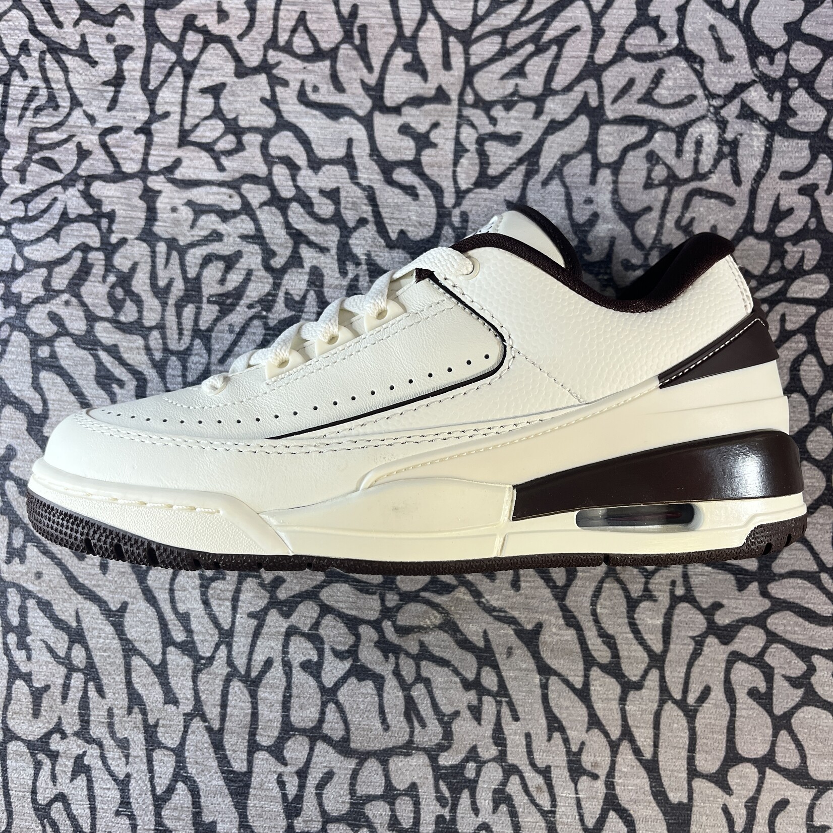 Jordan Air Jordan 2/3 Earth (Women's)