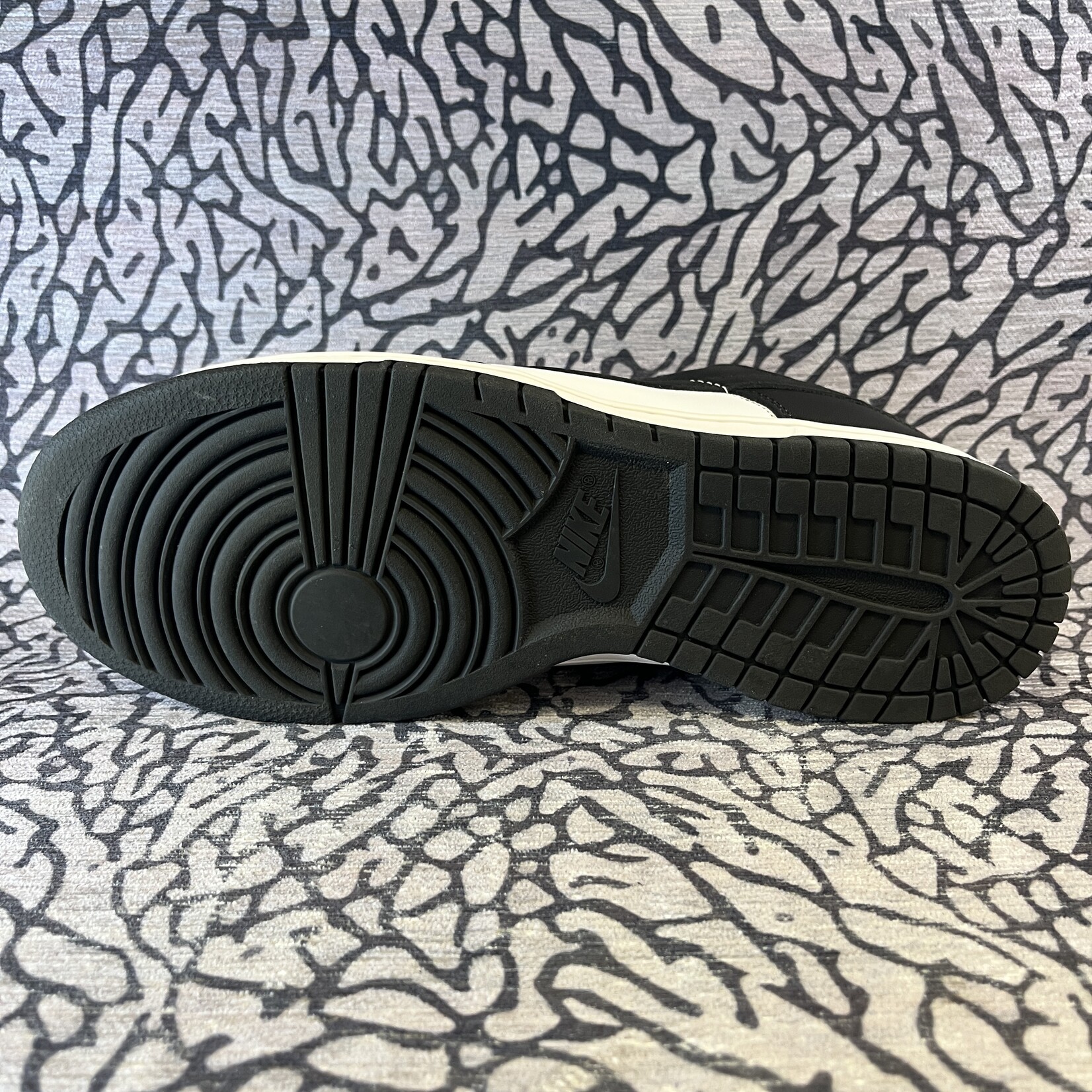 Nike Pre-owned Nike Dunk Low Retro White Black Panda