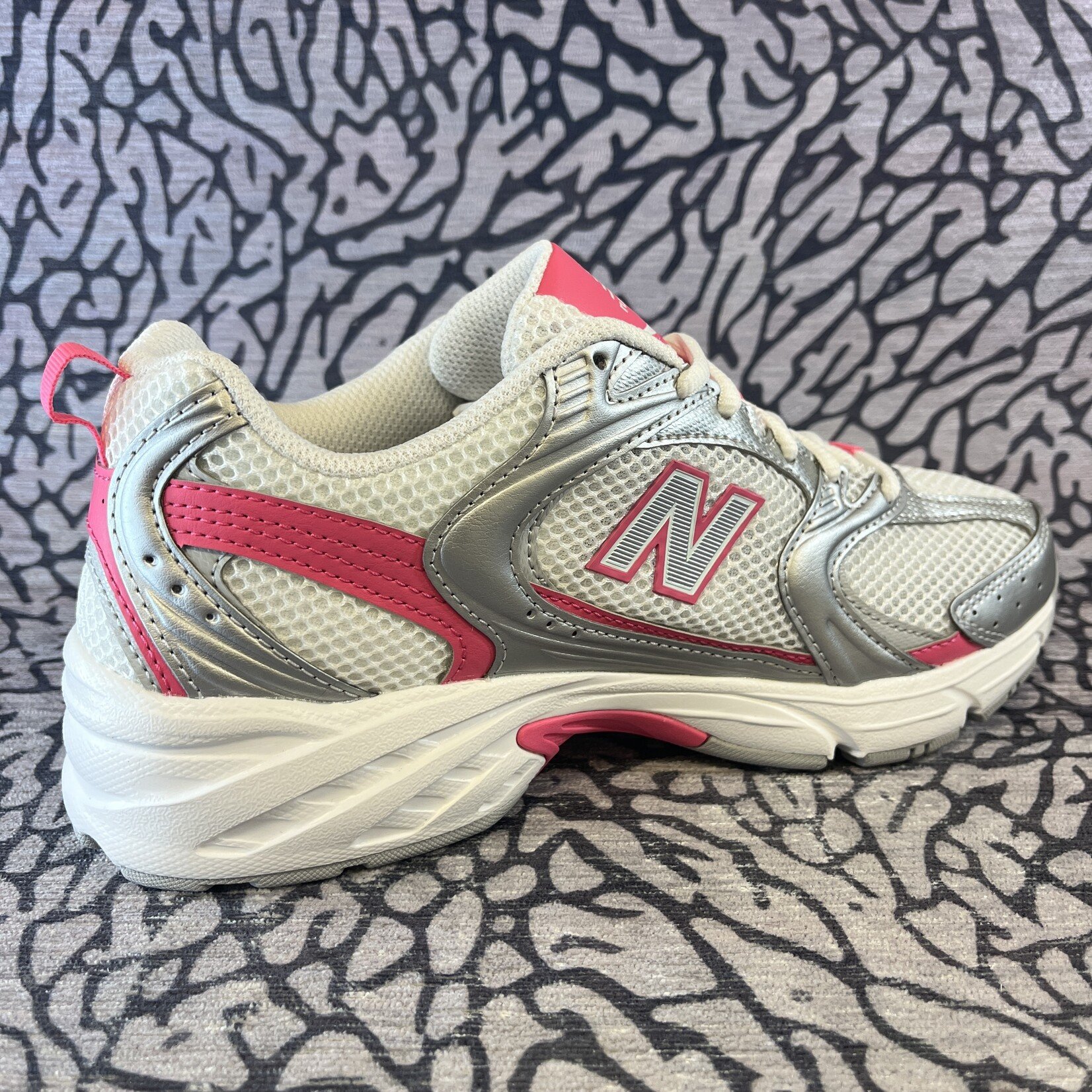 New Balance New Balance 530 Dragon Berry Silver Metallic