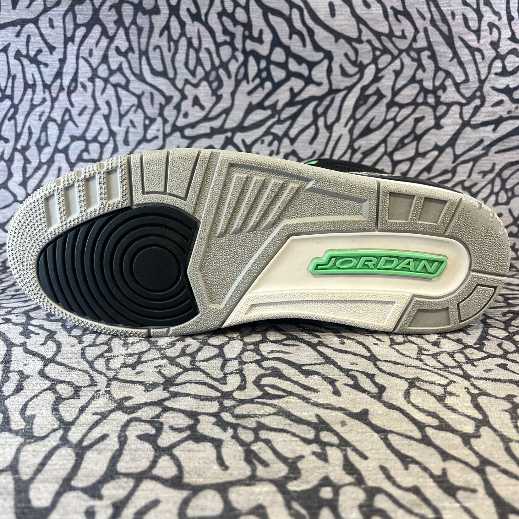 Jordan Pre-owned Air Jordan 3 Retro Green Glow