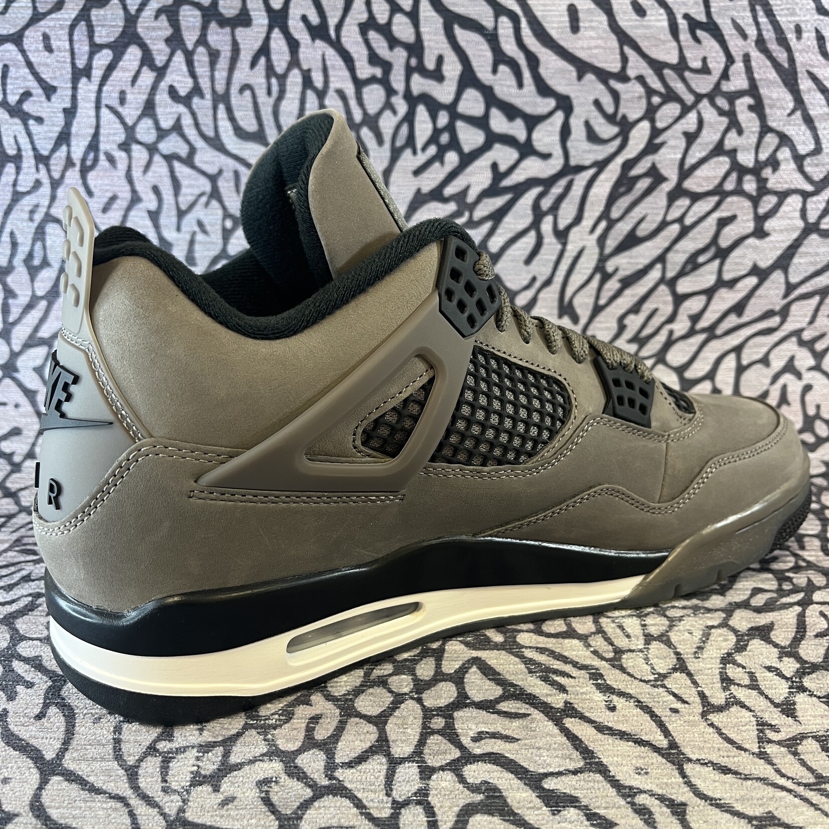 Jordan Air Jordan 4 Retro Cave Stone