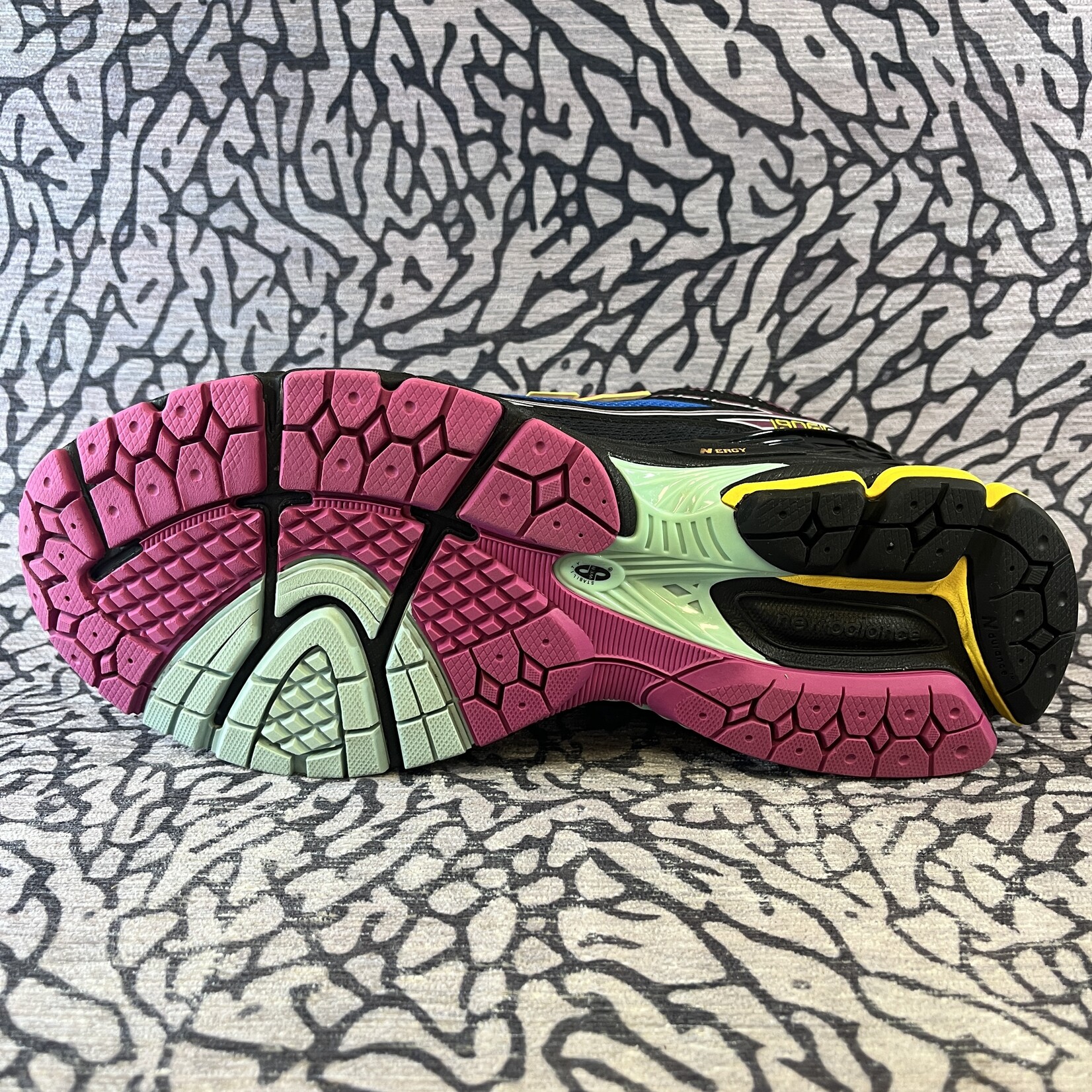 New Balance Pre-owned New Balance 1906R Neon Nights (Replacement Box)