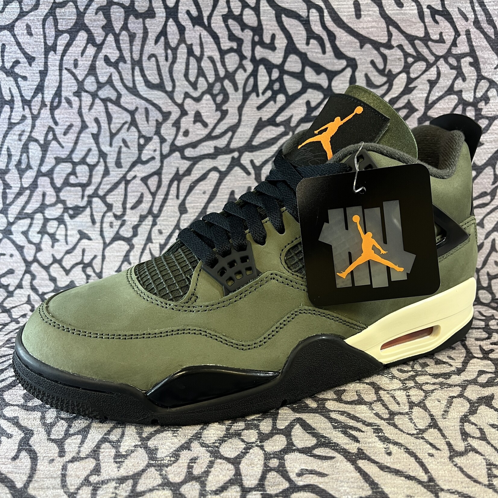 Jordan Air Jordan 4 Retro OG SP Undefeated