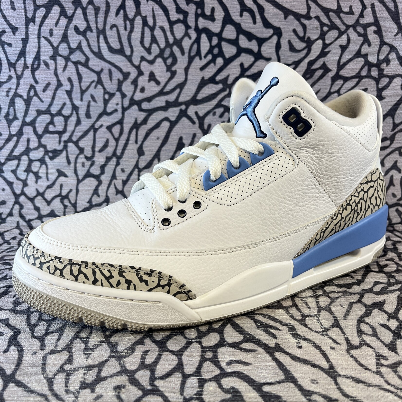 Jordan Pre-owned Air Jordan 3 Retro UNC (2020)