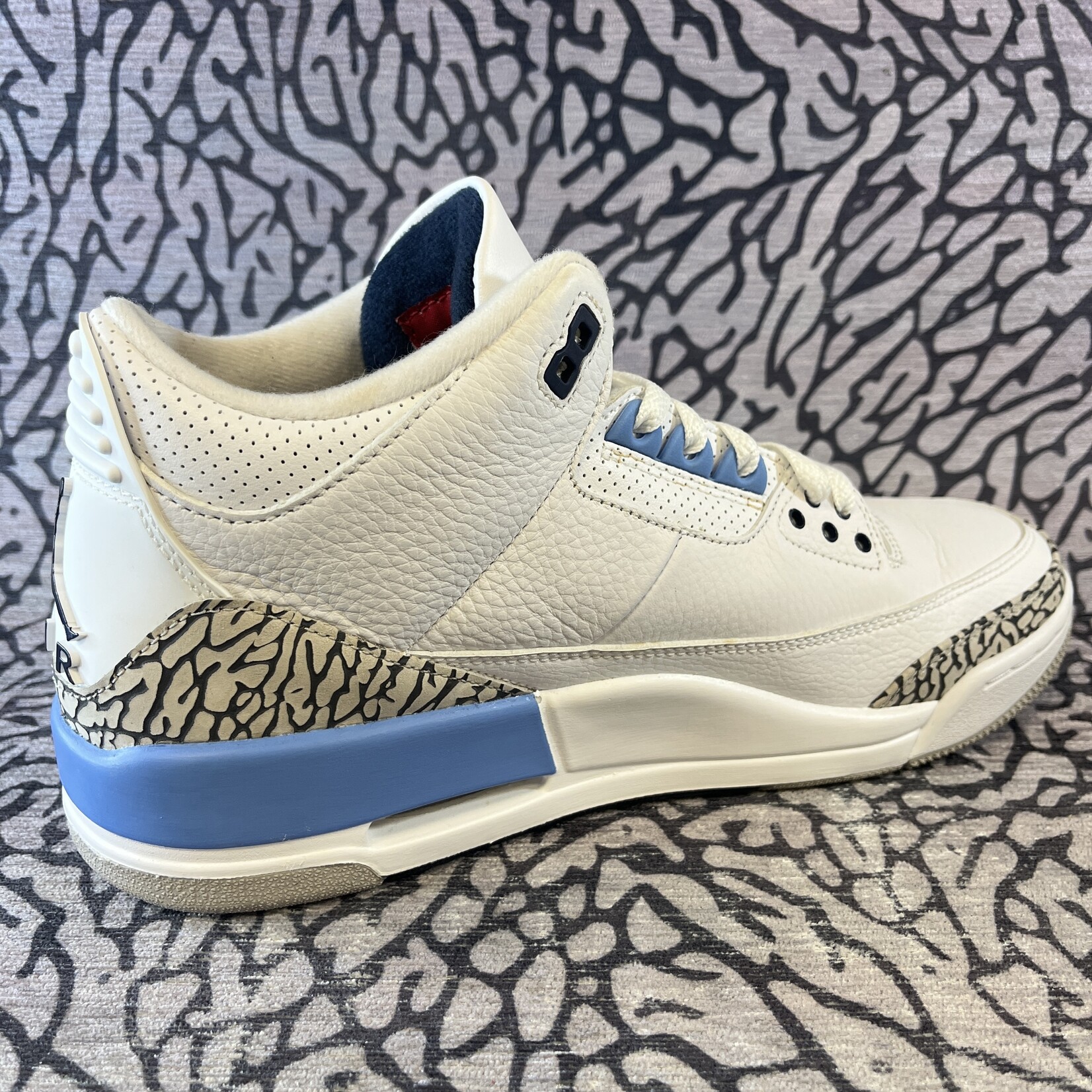 Jordan Pre-owned Air Jordan 3 Retro UNC (2020)