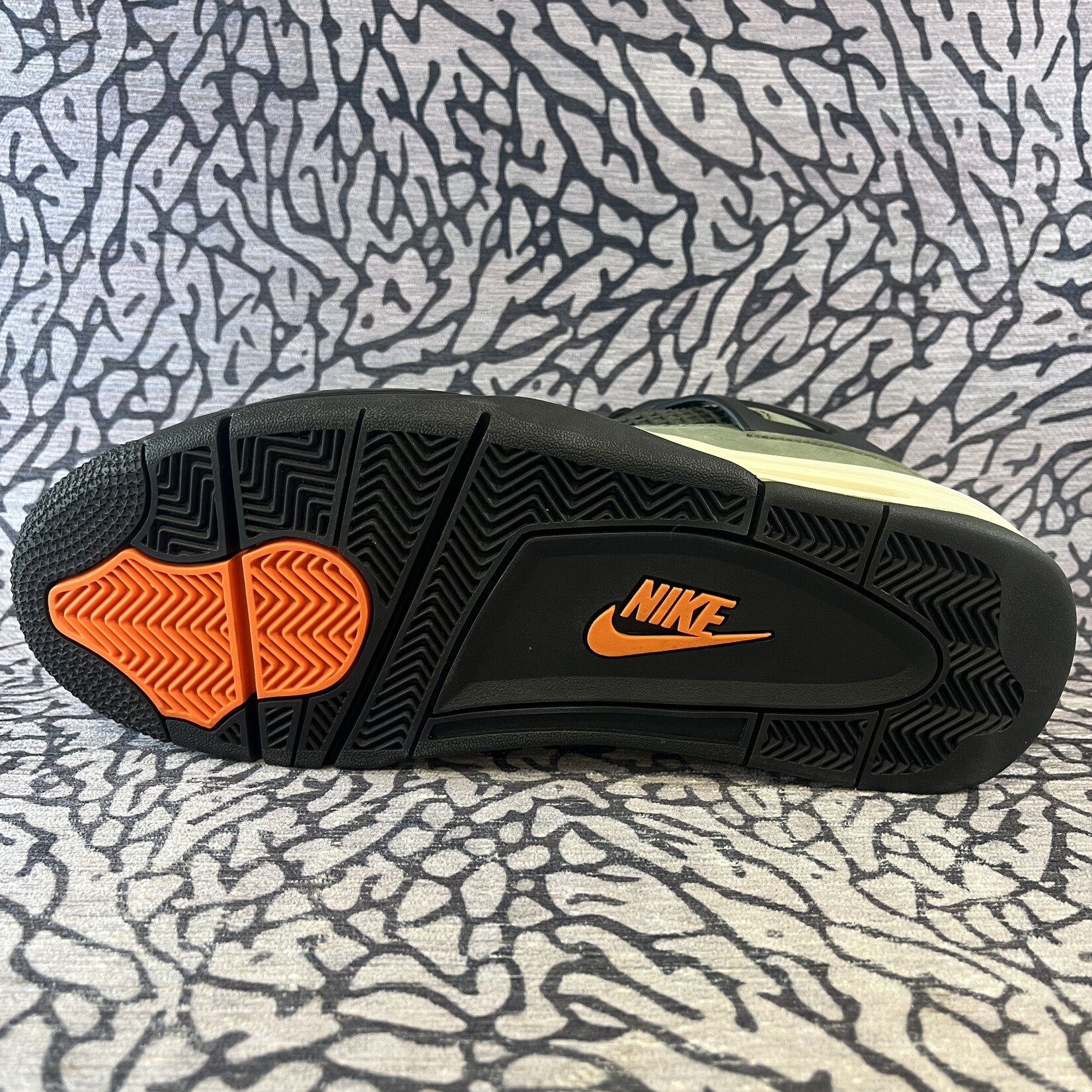 Jordan Pre-owned Air Jordan 4 Retro OG SP Undefeated