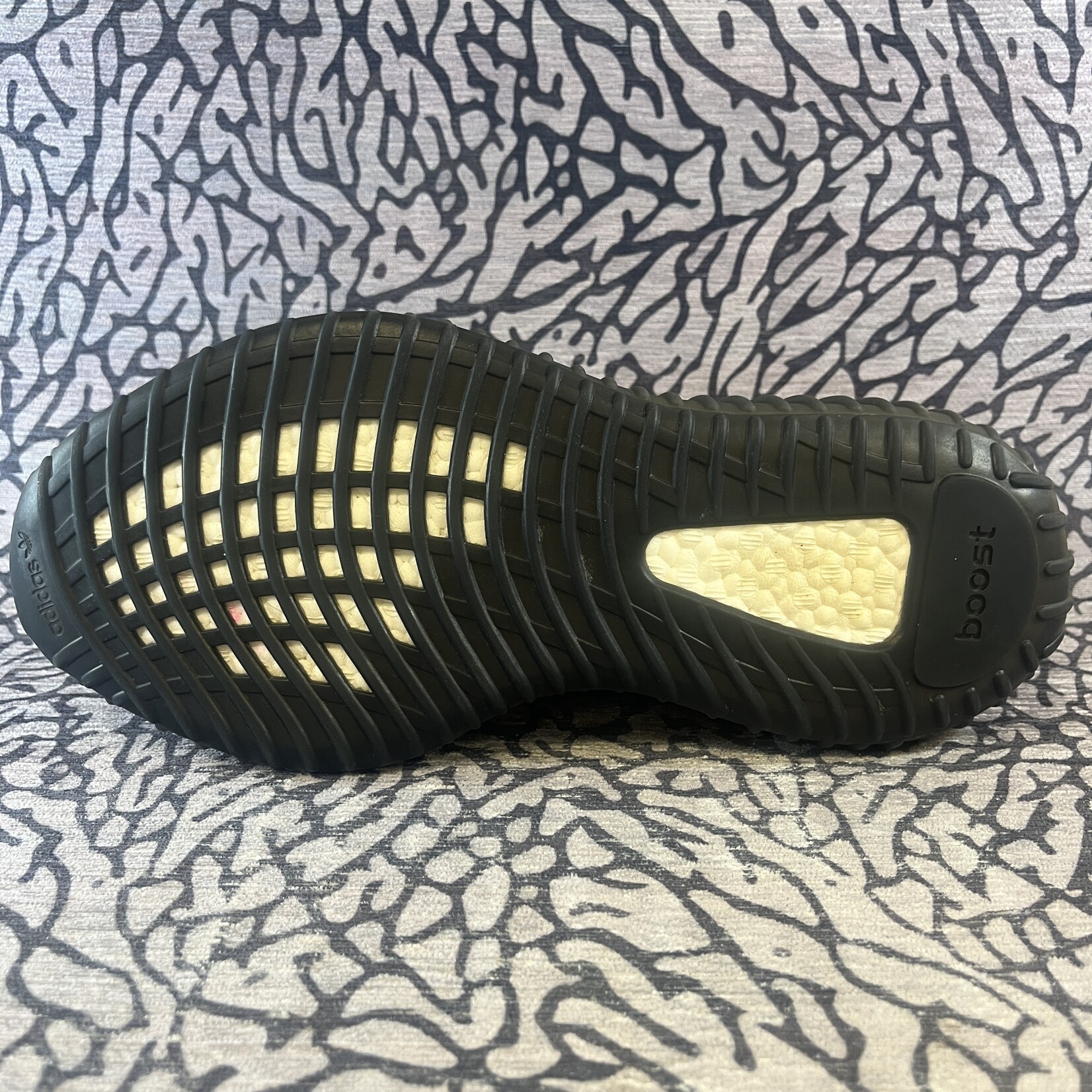 Yeezy Pre-owned Yeezy Boost 350 V2 Carbon Beluga