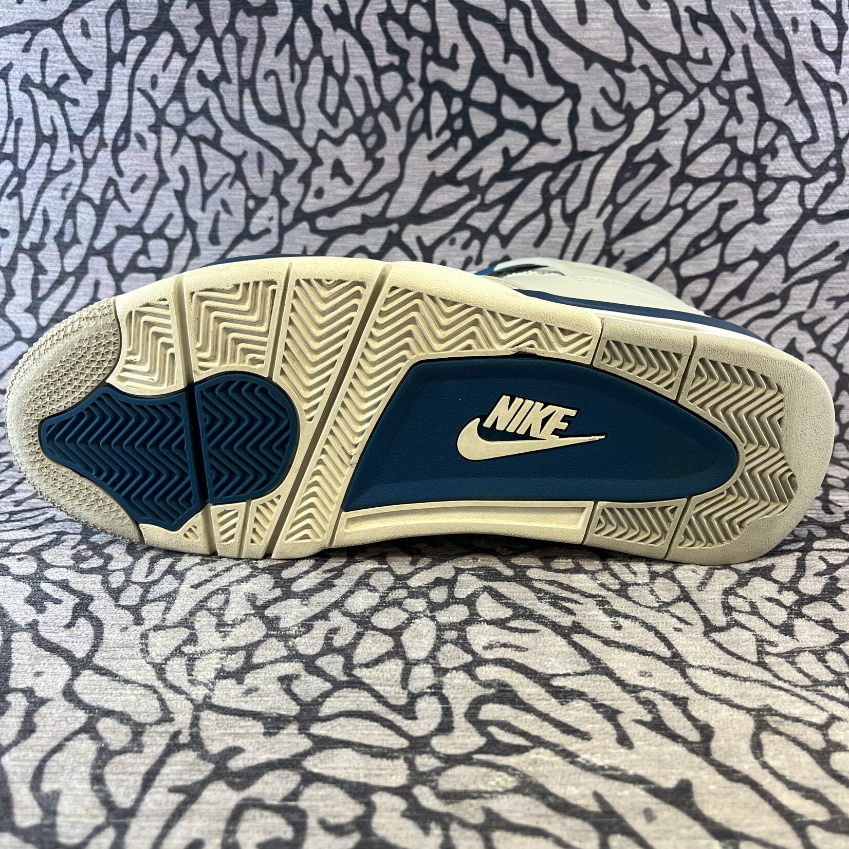 Jordan Pre-owned Air Jordan 4 Retro Military Blue (Replacement Box)