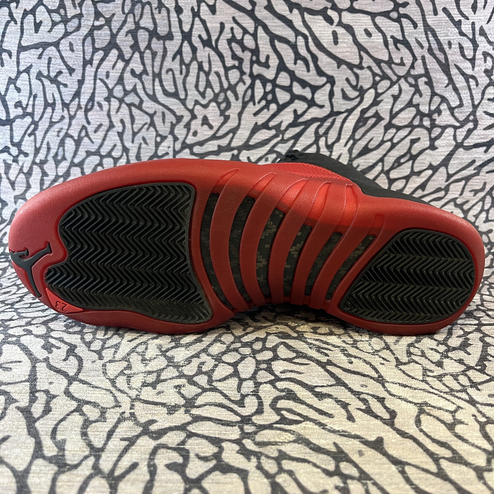 Jordan Pre-owned Air Jordan 12 Retro Flu Game (Replacement Box)