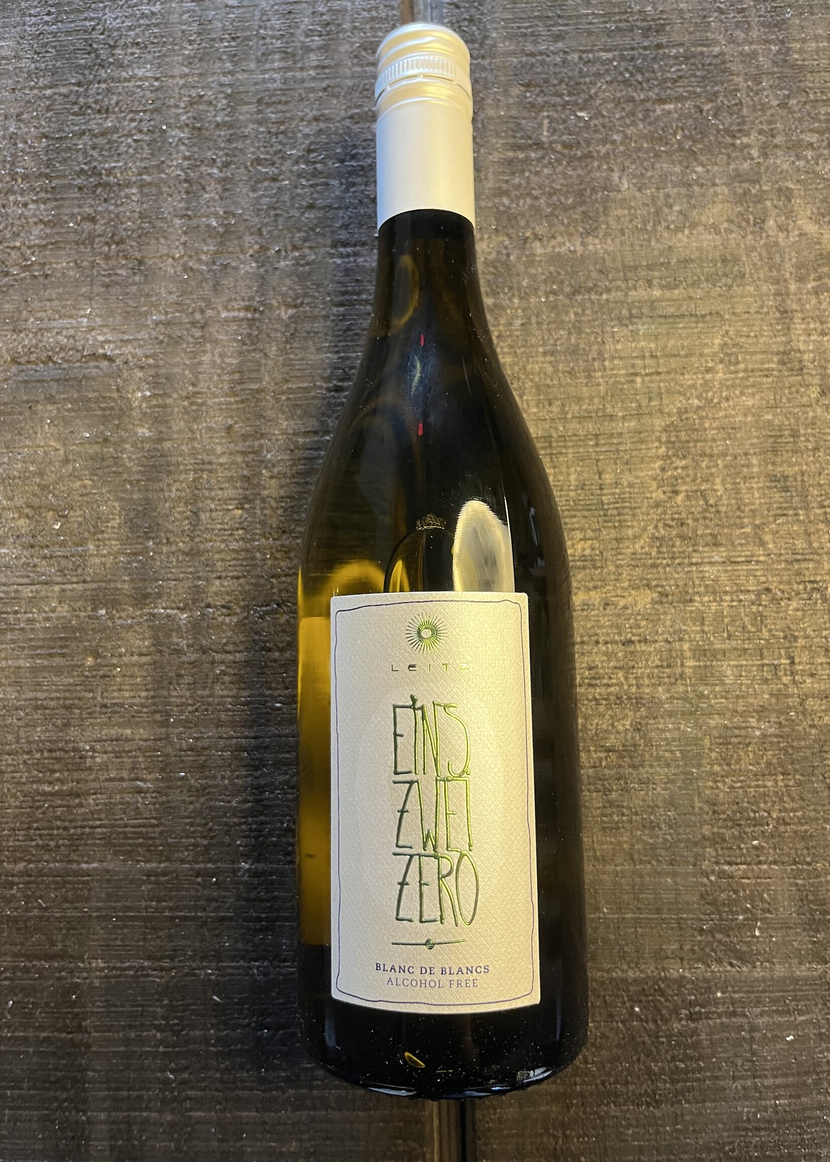 Leitz Einz Zwei Zero Blanc de Blancs Dealcoholized Wine