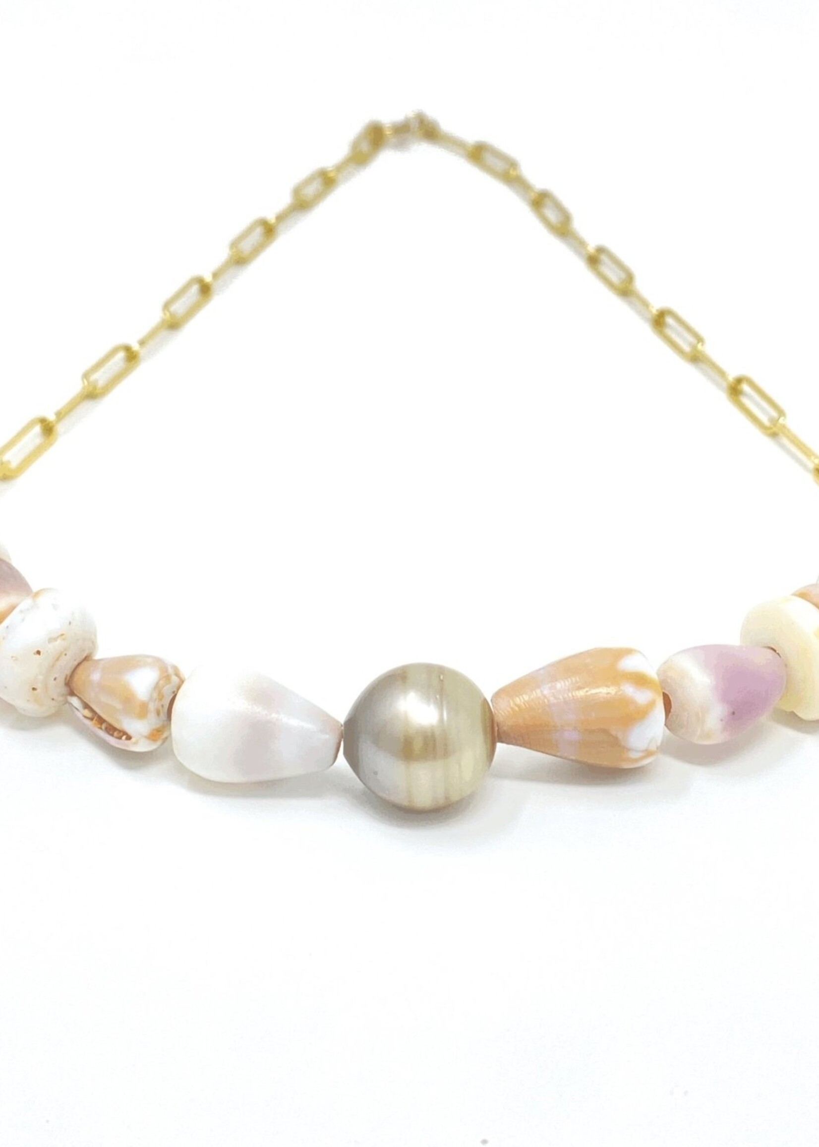 Nani Shells Shell and Pearl  Necklace in 14K Gold Fill