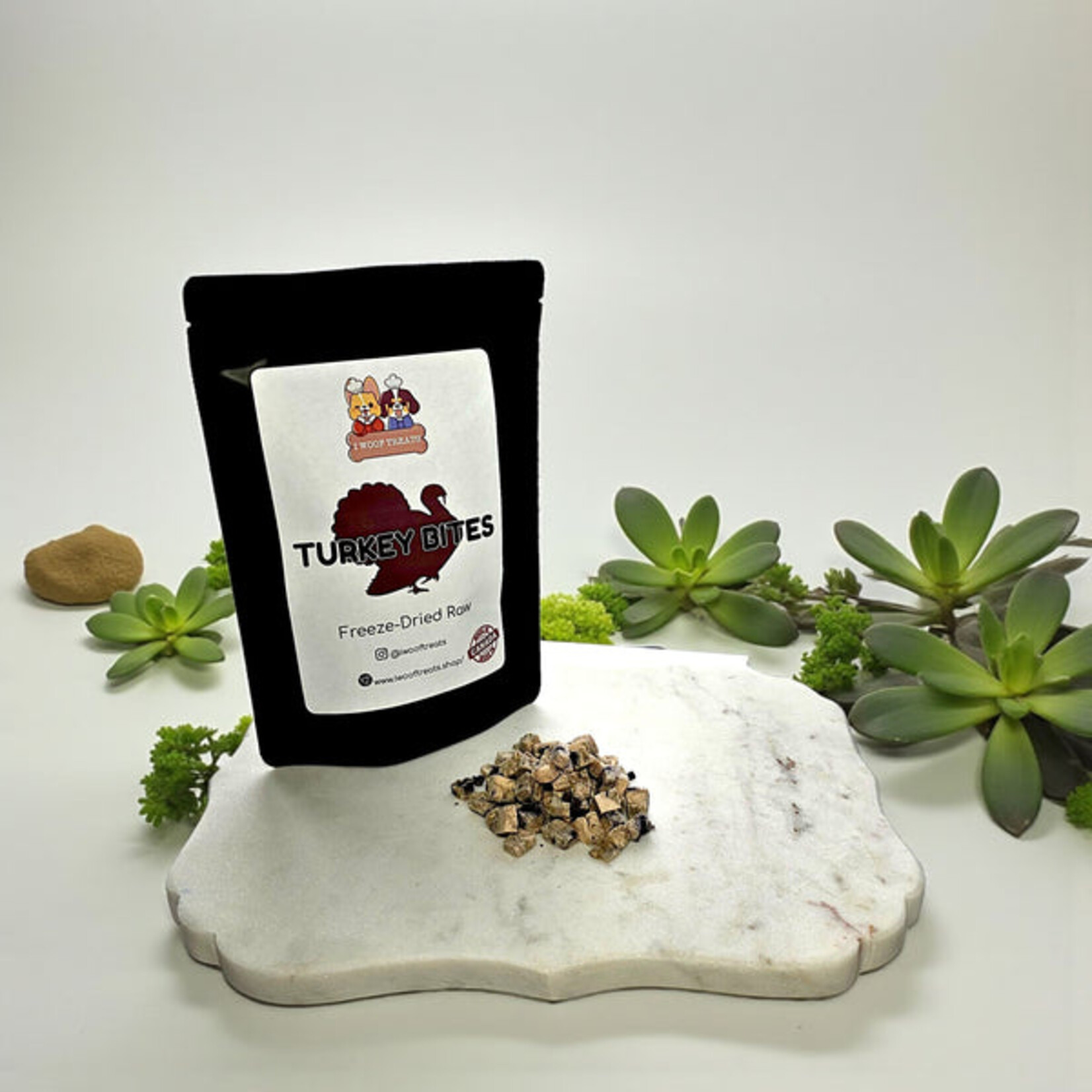 I Woof Treats Iwoof treats Freeze Dried Turkey Bites 50g