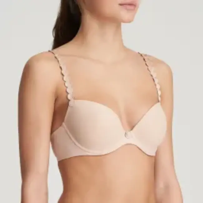 MARIE JO L'AVENTURE TOM PLUNGE 012-0822