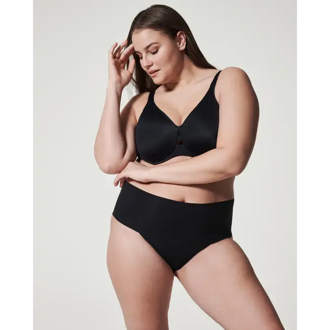 SPANX UNDIE-TECTABLE THONG SP0115