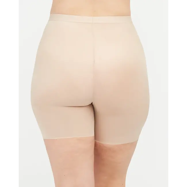 SPANX THINSTINCTS 2.0 GIRLSHORT 10252r