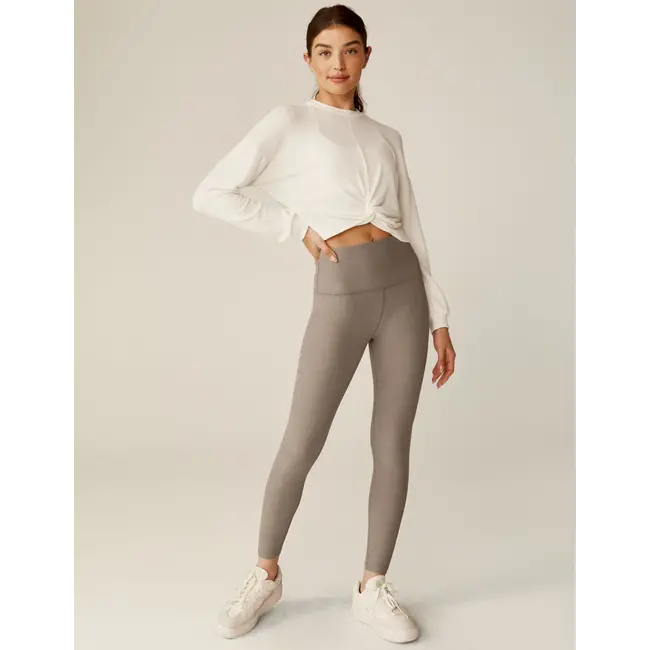 BEYOND YOGA TURN INWARD FRONT TWIST CROPPED PULLOVER CS7752