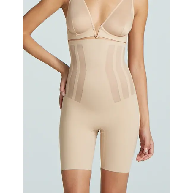 COMMANDO LUXE CONTROL HIGH WAIST SHORT CC124