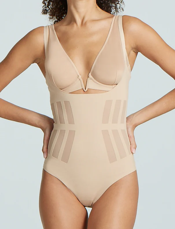 LUXE CONTROL BODYSUIT CC4090 - Basics Underneath