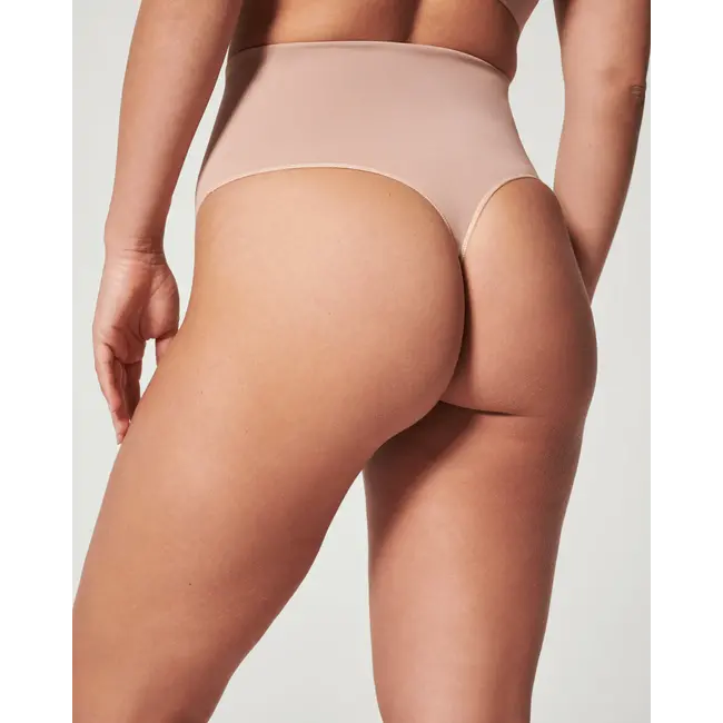 SPANX ECOCARE THONG 40048R