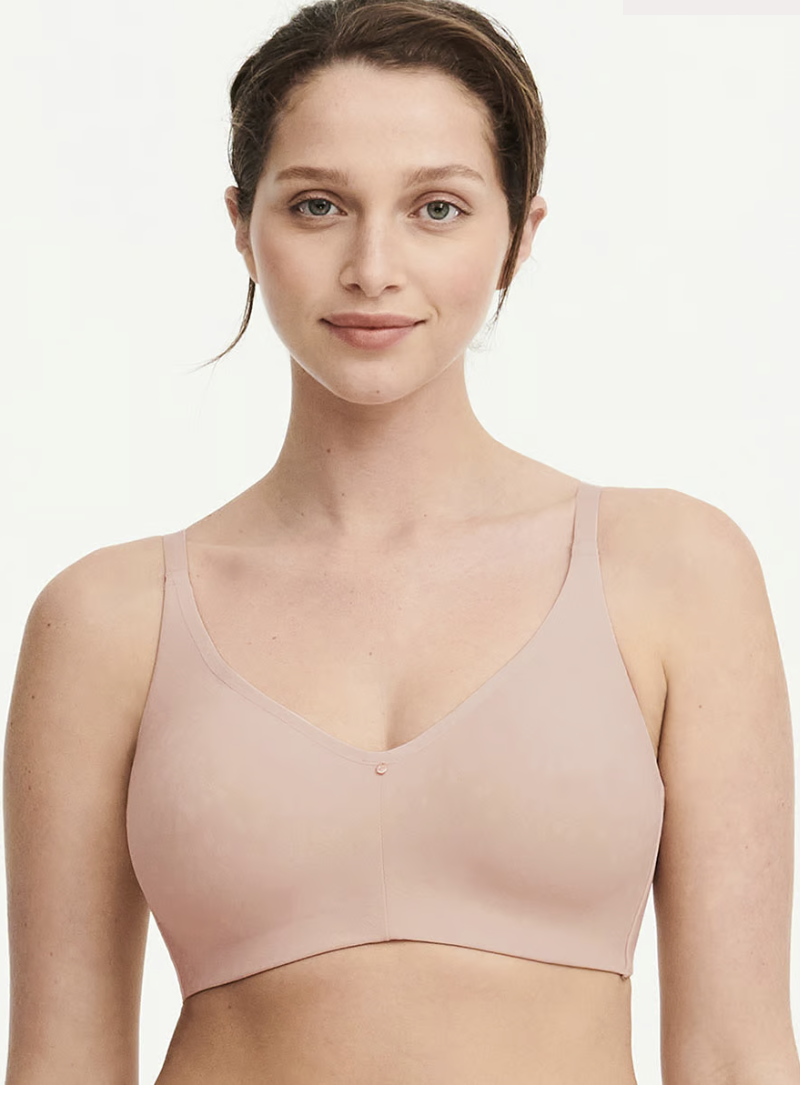 (取寄) シャンテル レディース コンフォート シック バック スムージング ワイヤレス ブラ Chantelle women Comfort Chic Back Smoothing Wireless Bra Rose COMFORT CHIC BACK SMOOTHING WIRELESS BRA C18J8 - Basics Underneath