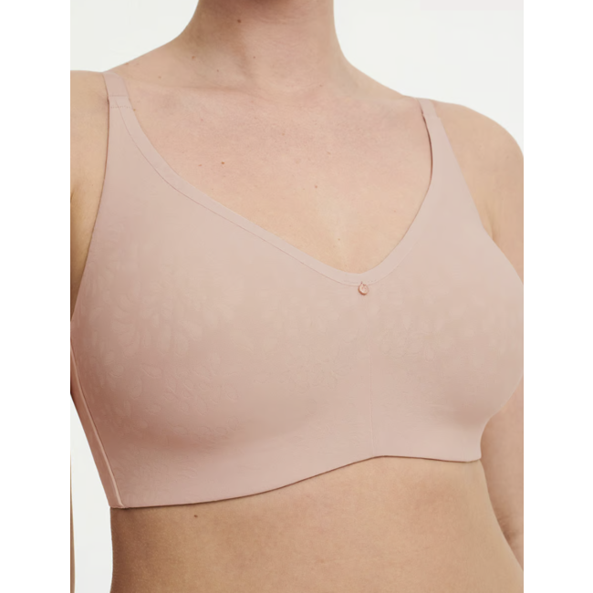 CHANTELLE COMFORT CHIC BACK SMOOTHING WIRELESS BRA C18J8