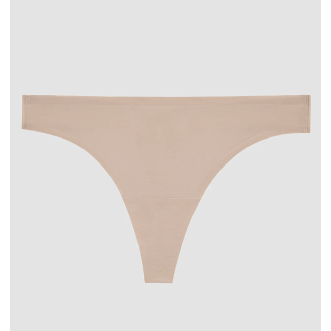 ON GOSSAMER HEAVENLY STRETCH THONG G2422