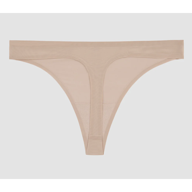 ON GOSSAMER HEAVENLY STRETCH THONG G2422